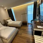 Arberia Palace Hotel