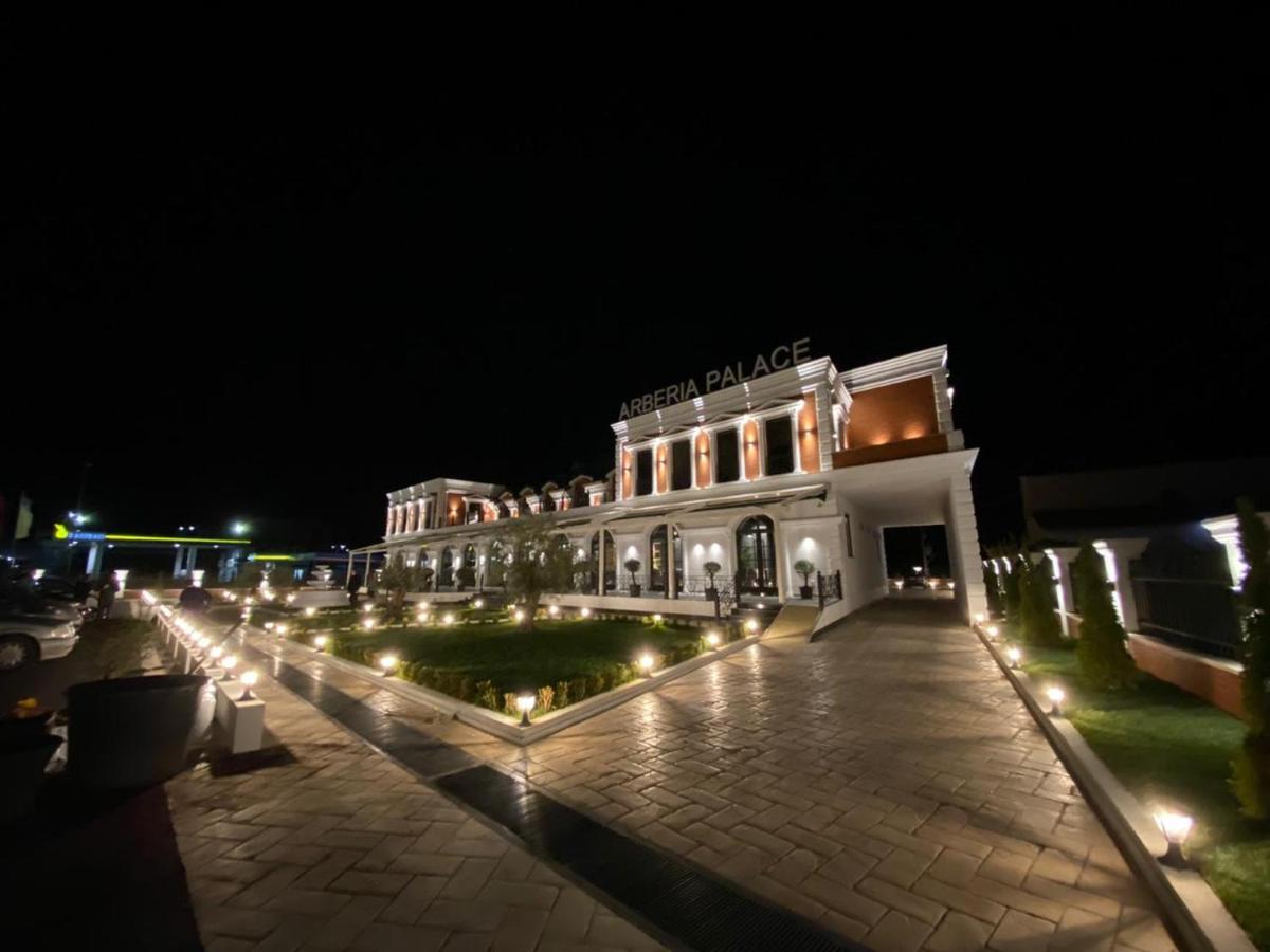 Hotel Arberia Palace