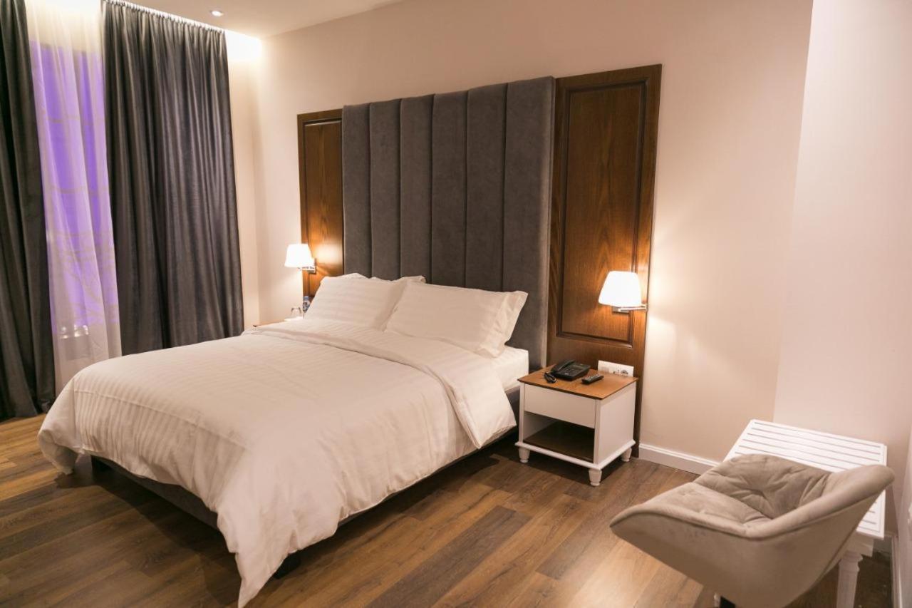 Arberia Palace Hotell