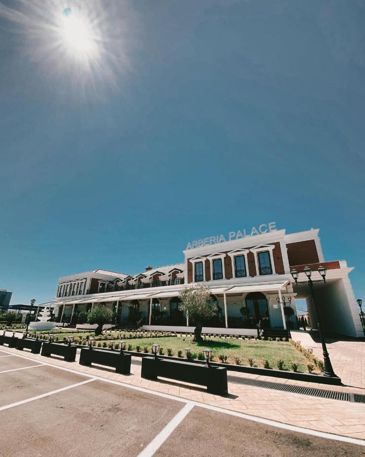 Hotell Arberia Palace Fushe Milot