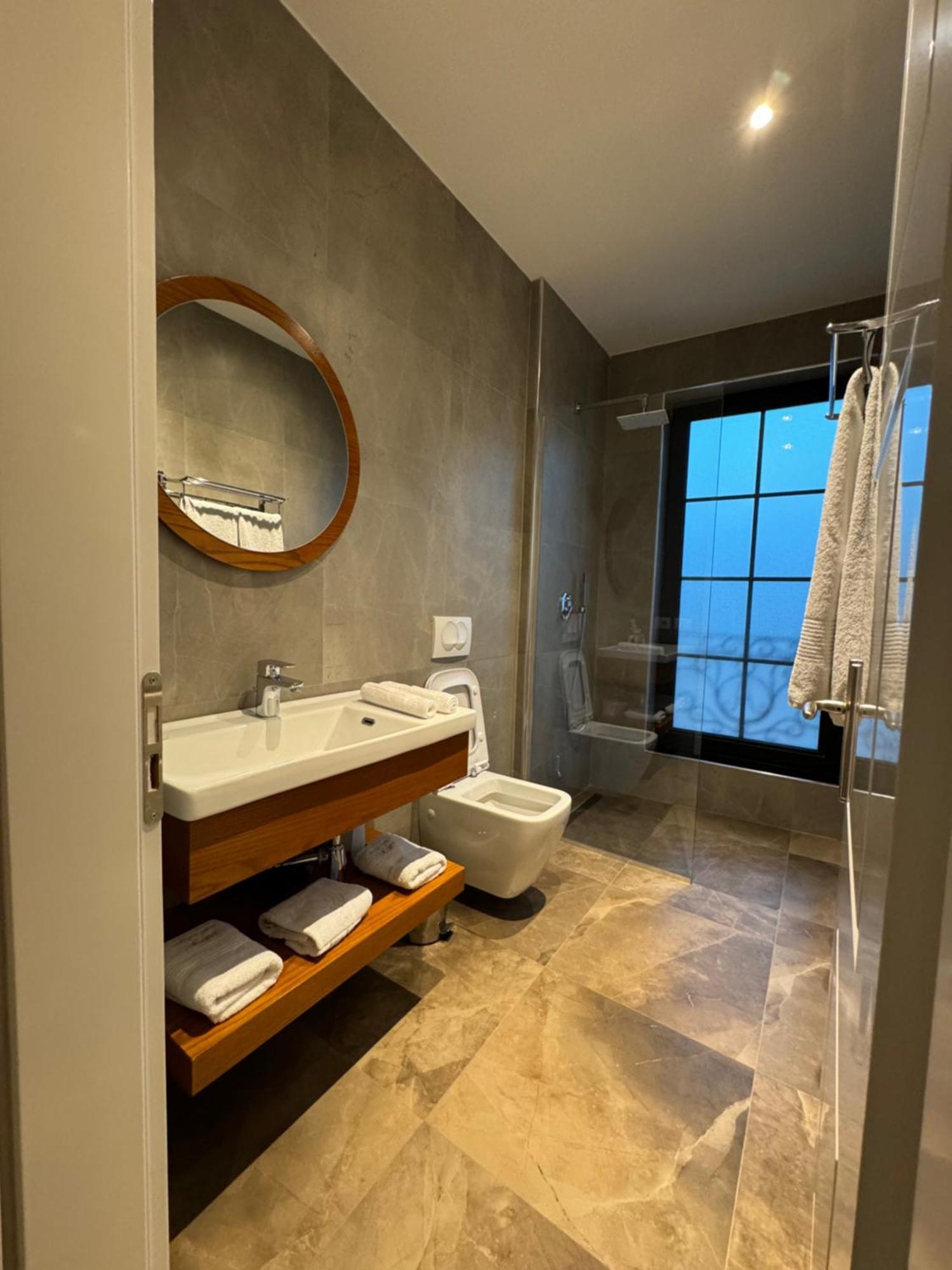 Hotell Arberia Palace 4*