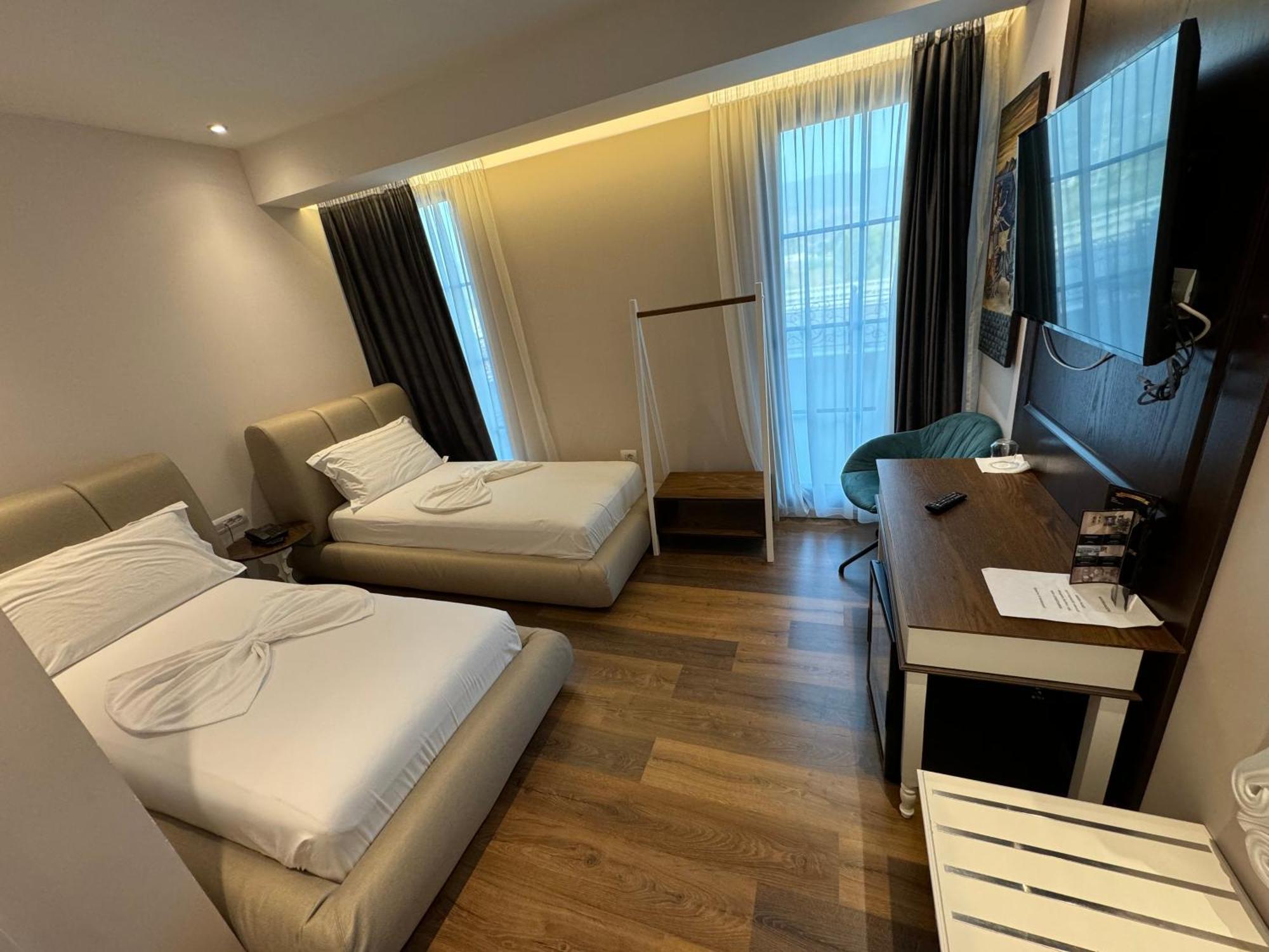 Arberia Palace Hotell